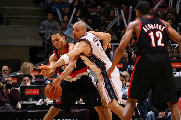 了他与新加 了他与新加