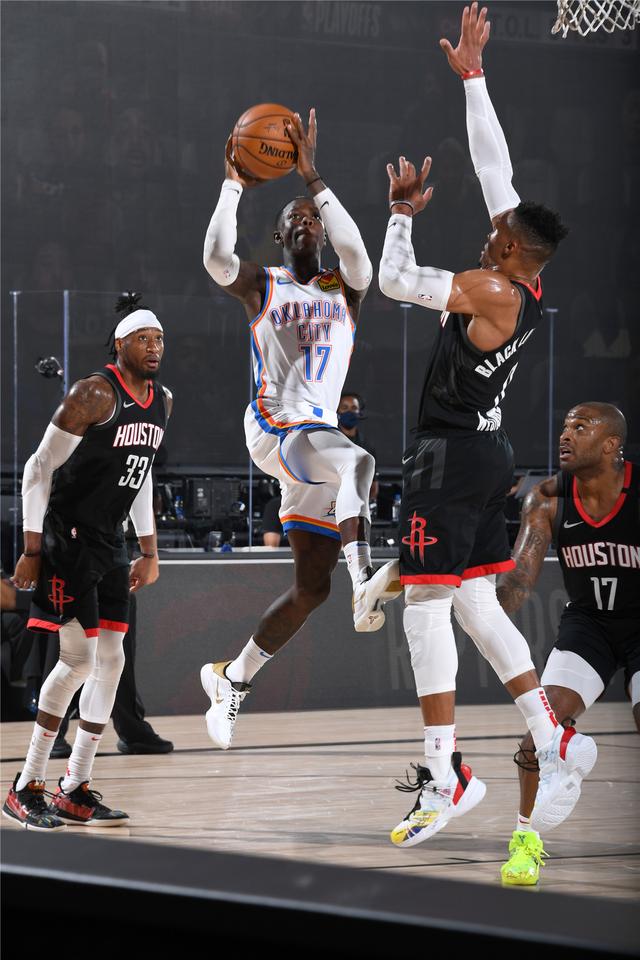 pta预测英超夺冠概率：利物浦41.9%，曼城34.9%.