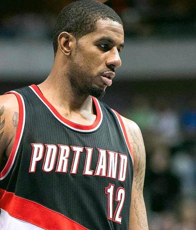 年薪120万欧佣金50万欧！小摩托狮子大开口遭拒 今无球可踢或退役.